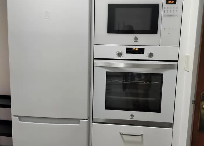 Apartment Precioso Con Patio A Coruna