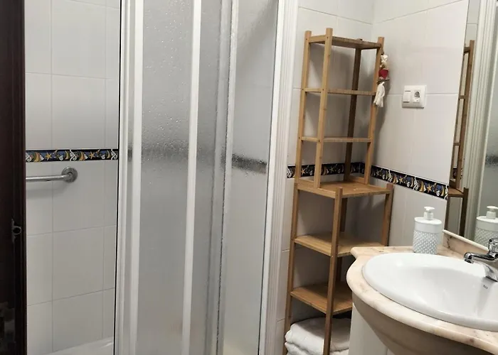 Precioso Con Patio Apartment A Coruna